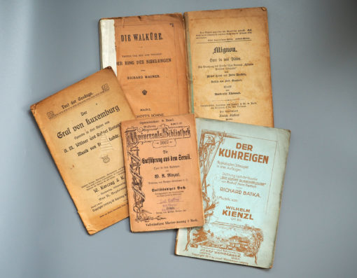 Opern Bücher Sammlung aus der ersten Hälfte des 20.Jh. 12 Stück – Bild 2